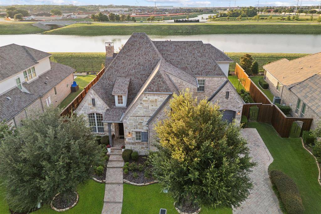 Irving, TX 75039,639 Creekway Drive