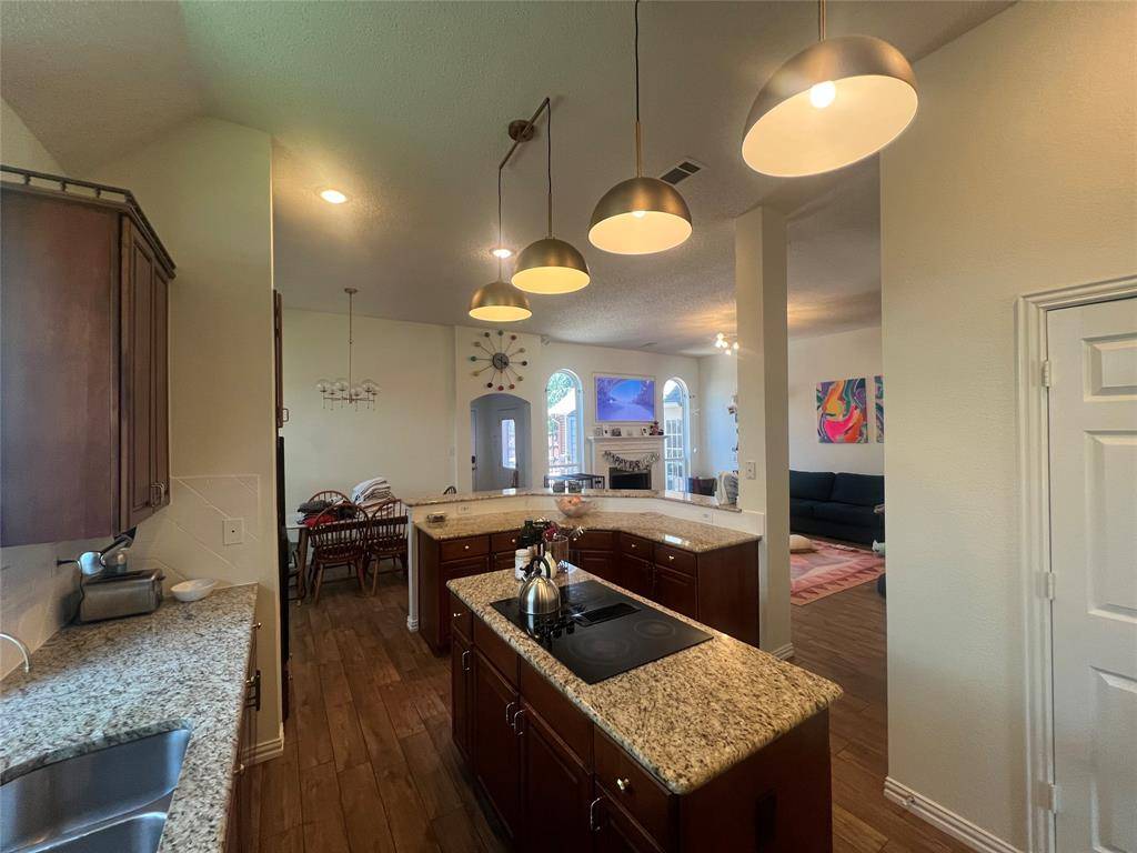 Coppell, TX 75019,224 Pecan Hollow Drive