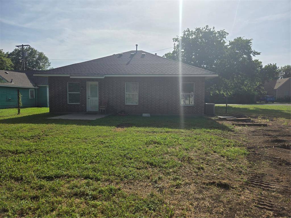 Gainesville, TX 76240,706 Throckmorton Street