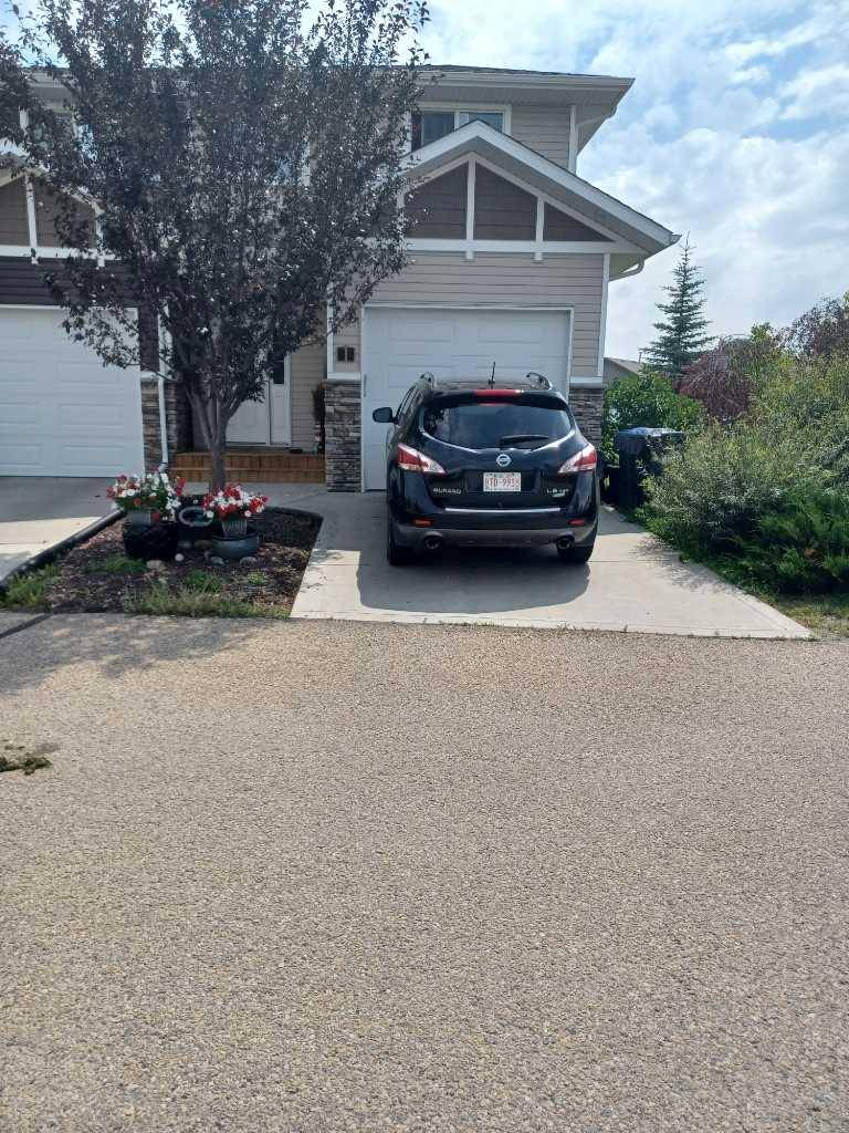 Sylvan Lake, AB T4S 2L4,5301 WINDWARD PL #1