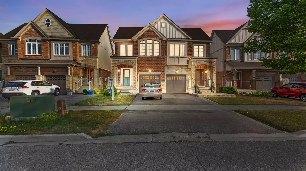 Ajax, ON L1T 5A1,54 Tozer CRES
