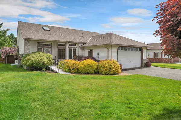 678 Baker Pl, Campbell River, BC V9H 1S8