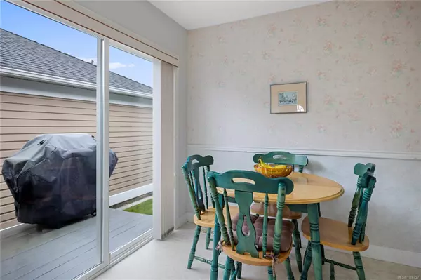 Qualicum Beach, BC V9K 1T8,1274 Oceanside Dr