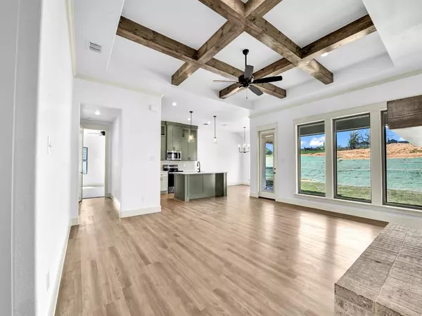 Springtown, TX 76082,10016 Valley Oak Way