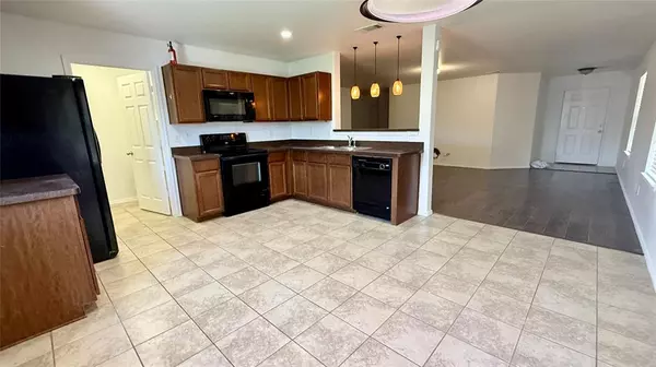 Fort Worth, TX 76179,5724 Mirror Ridge Drive