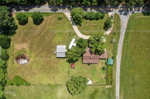 Keithville, LA 71047,12292 Greenwood Springridge Road