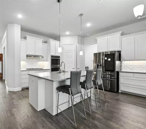 Flower Mound, TX 76262,5220 Ravine Ridge Court