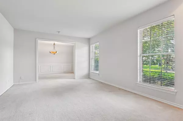 Dallas, TX 75229,3233 Merrell Circle