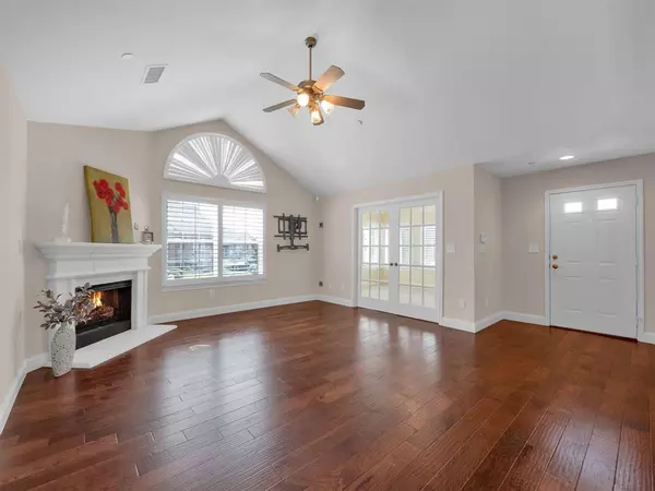 Plano, TX 75093,2601 Marsh Lane #301