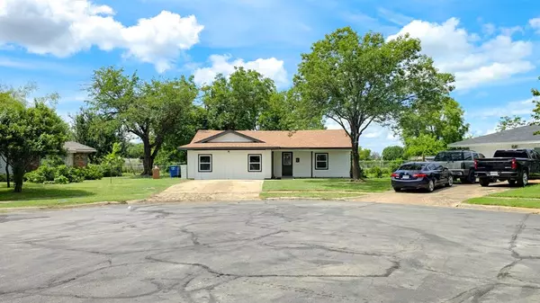 Dallas, TX 75217,1941 Houghton Road