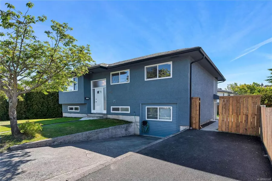 1431 Edgeware Rd, Victoria, BC V8T 2J4