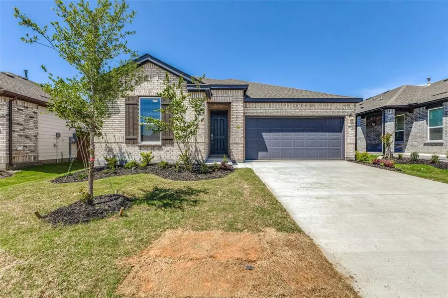 3917 Belleview Place, Crandall, TX 75114