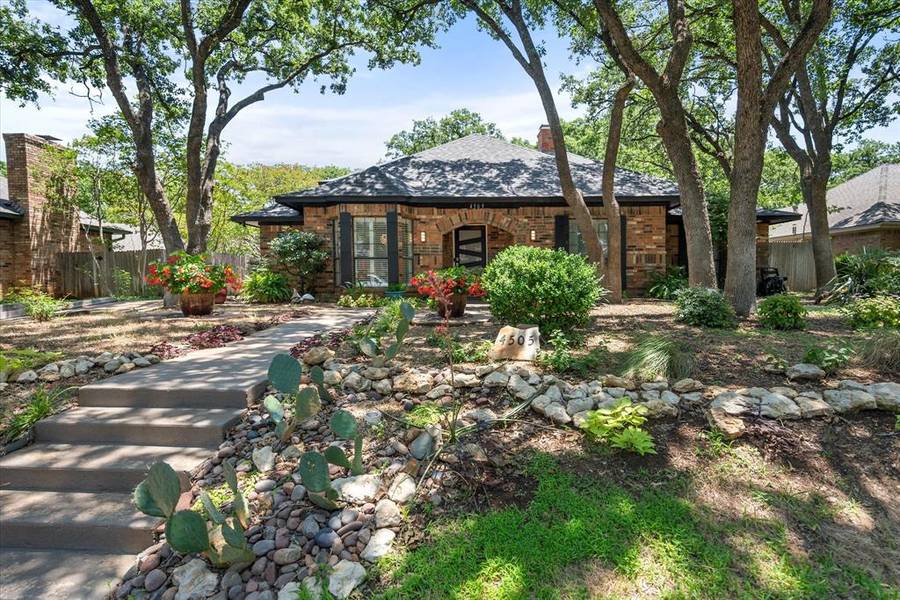 4505 Lake Park Drive, Arlington, TX 76016