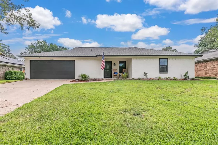 7620 Northfield Drive, North Richland Hills, TX 76182