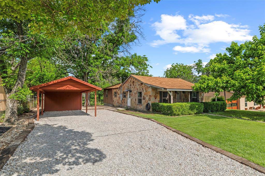 Weatherford, TX 76086,905 S Lamar Street