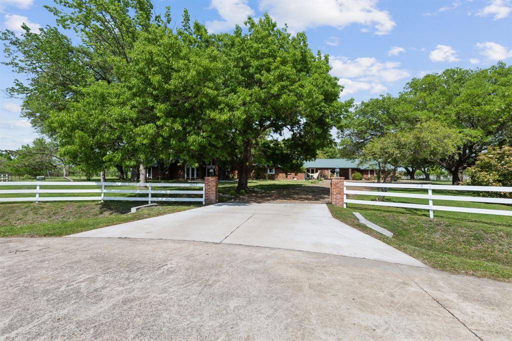 3927 Ranch Estates Drive, Plano, TX 75074