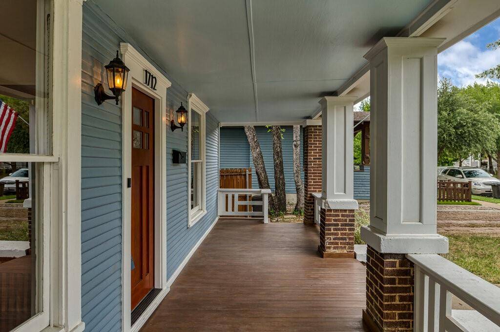 Fort Worth, TX 76110,1712 Alston Avenue