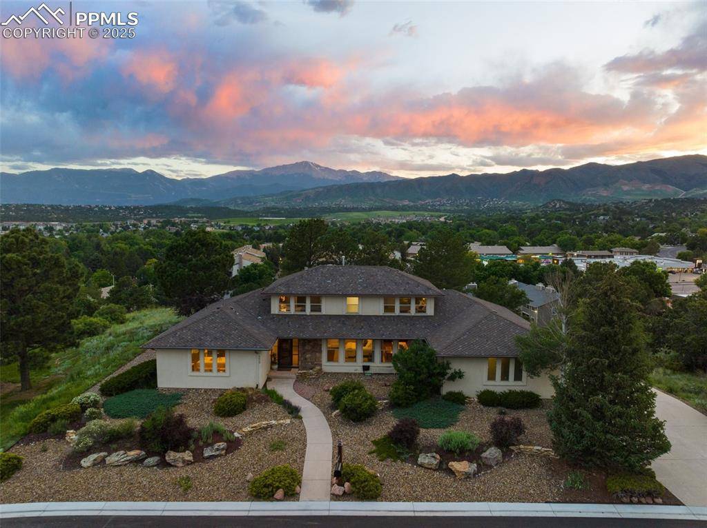 6620 Mesedge DR, Colorado Springs, CO 80919