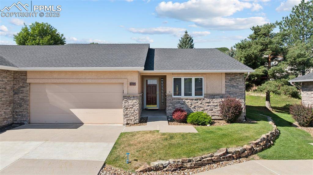1215 Glen Haven PT, Colorado Springs, CO 80907