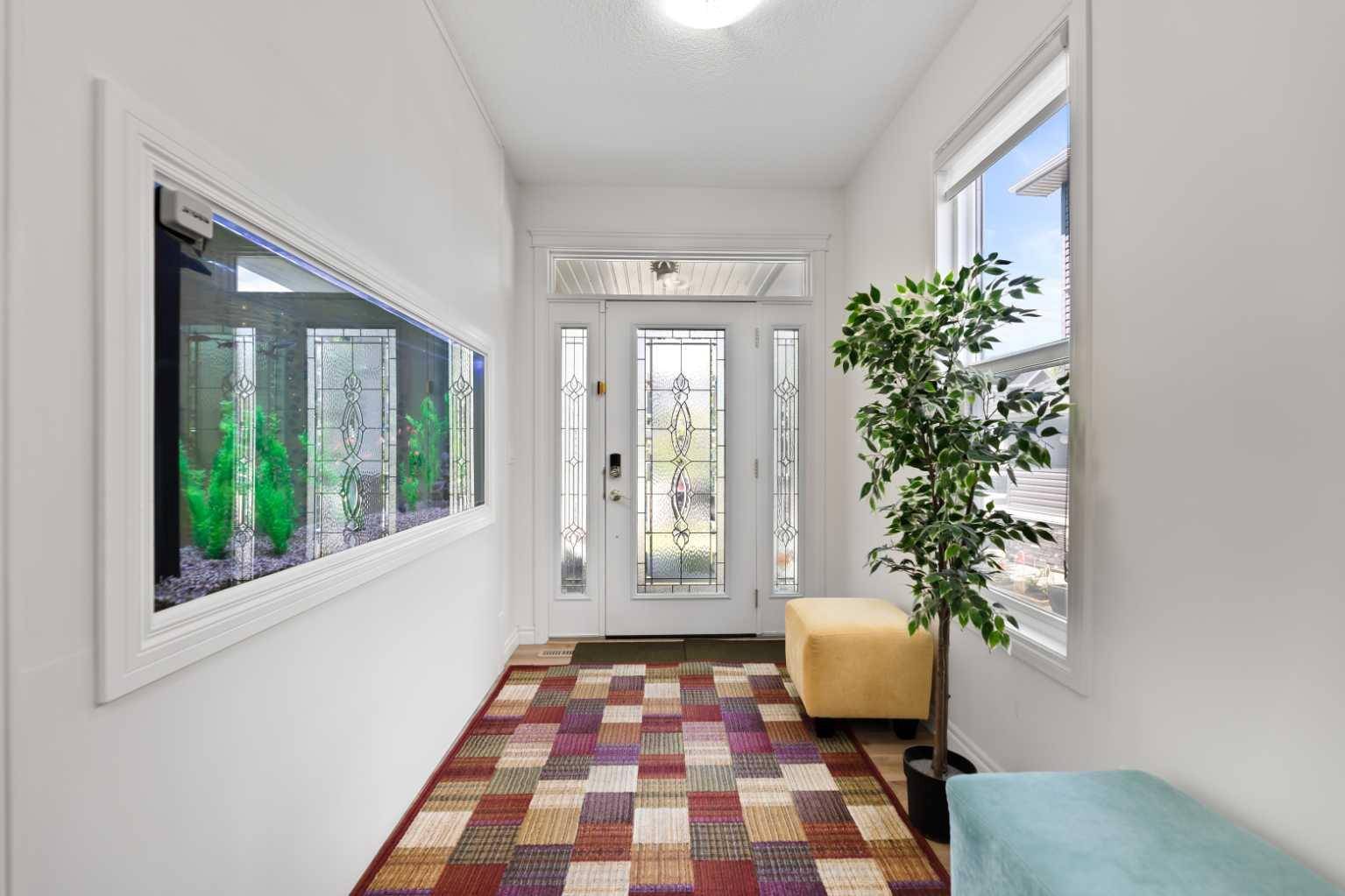 Calgary, AB T3P 0W8,99 Evansglen CIR Northwest