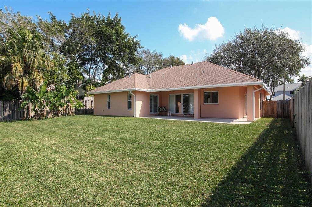 5737 SW 89th Way, Cooper City, FL 33328
