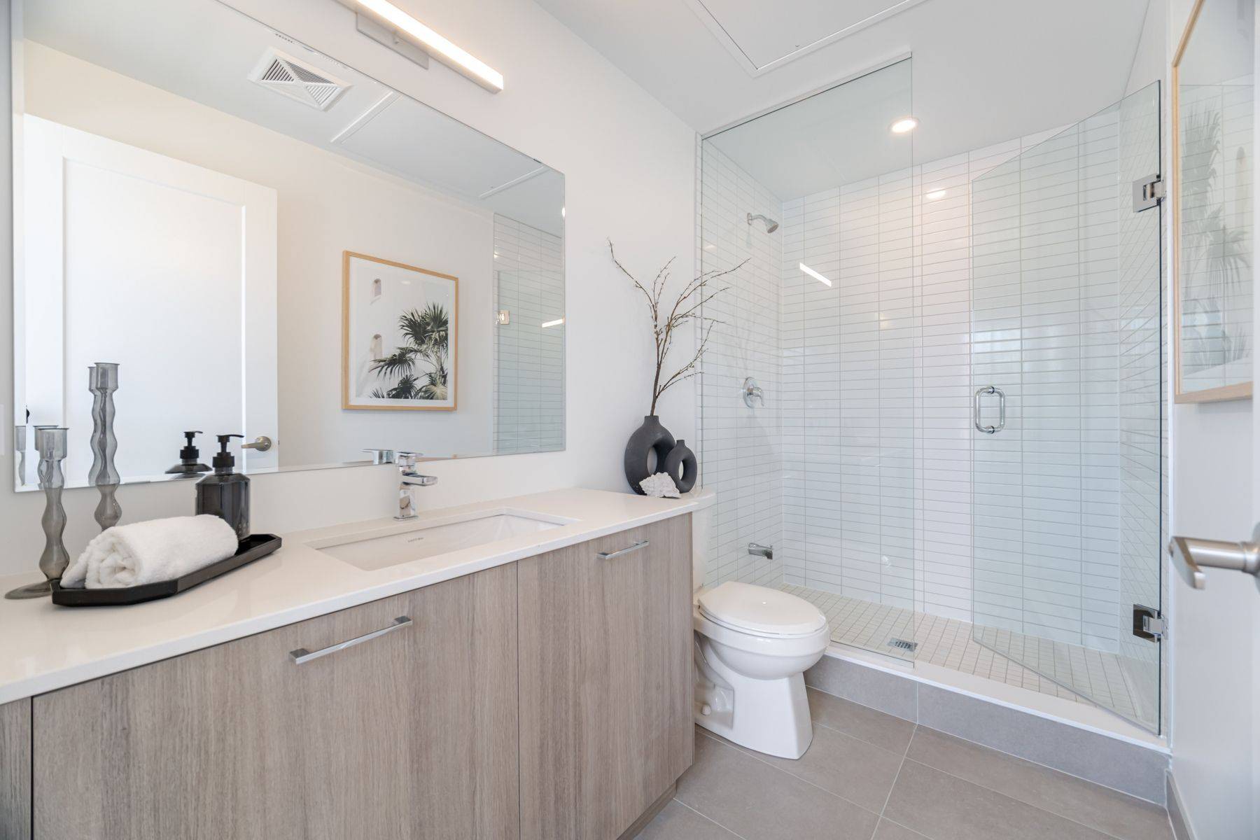 Oakville, ON L6M 1R1,272 Ironside DR N
