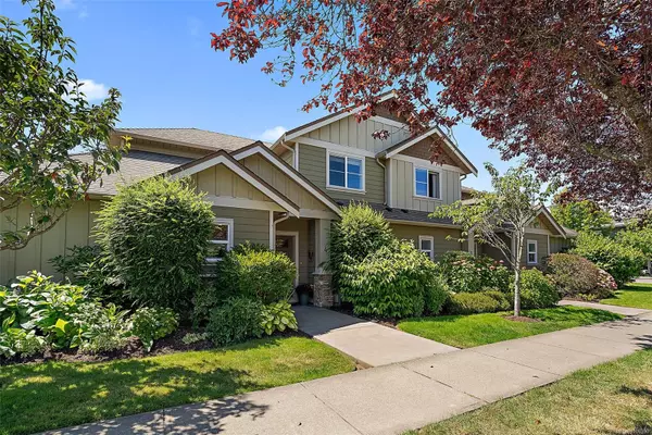 2449 Malaview Ave #4, Sidney, BC V8L 2G4