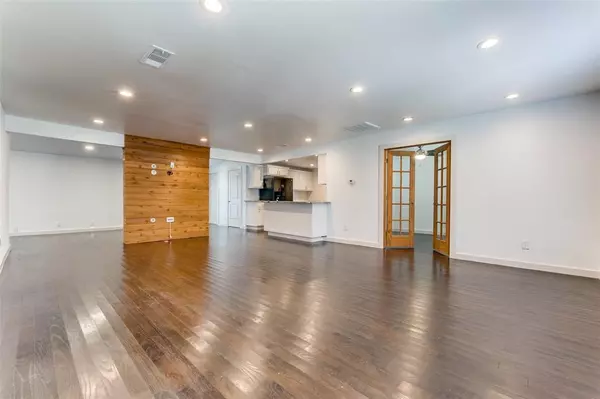 Dallas, TX 75218,8919 San Fernando Way