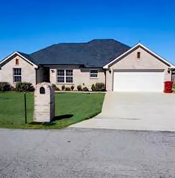 Whitewright, TX 75491,711 Sharon Lane