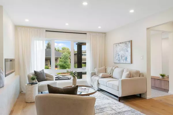 Calgary, AB T2L 0Z2,84 Cheyenne CRES NW
