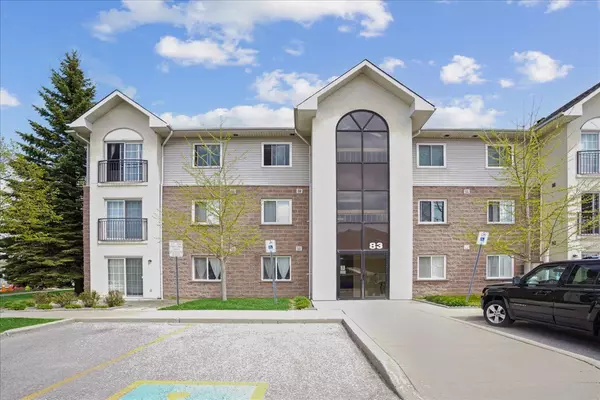 83 Aspen Springs DR #308, Clarington, ON L1C 5J7