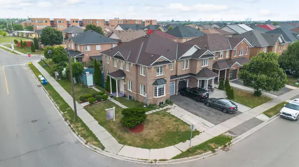 Brampton, ON L7A 3N8,64 Botavia Downs DR