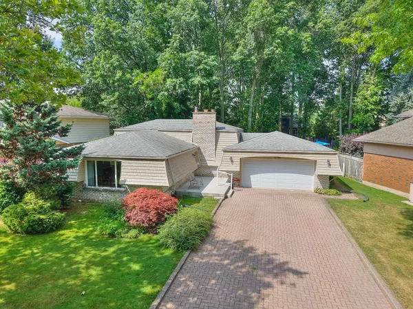 7040 Woodington RD, Niagara Falls, ON L2J 2C3