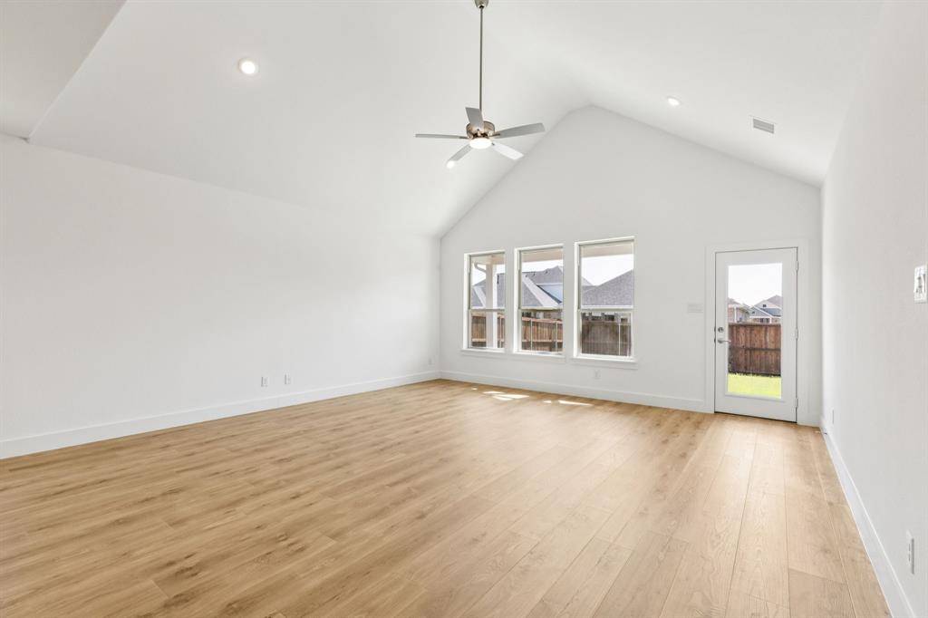 Waxahachie, TX 75165,2196 Jonata Street