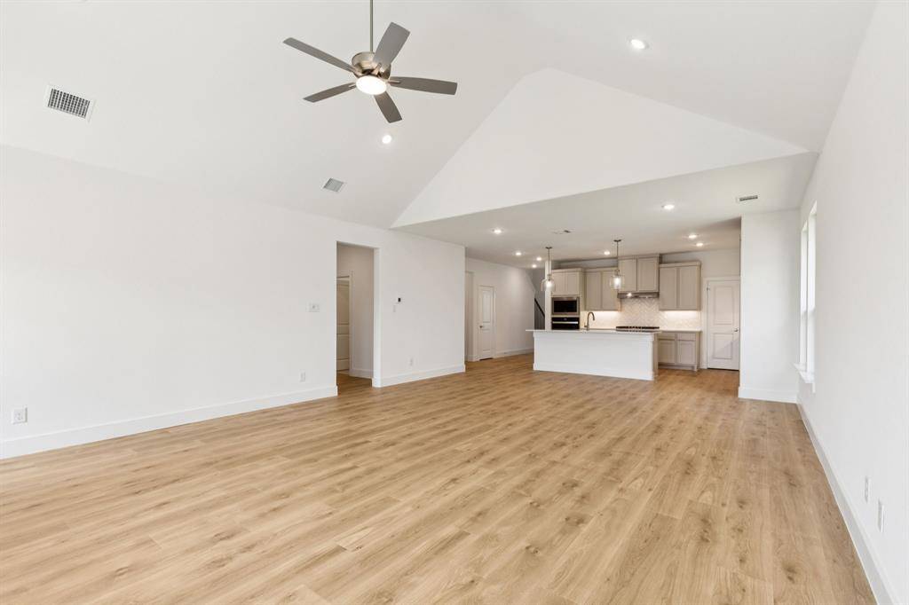 Waxahachie, TX 75165,2196 Jonata Street
