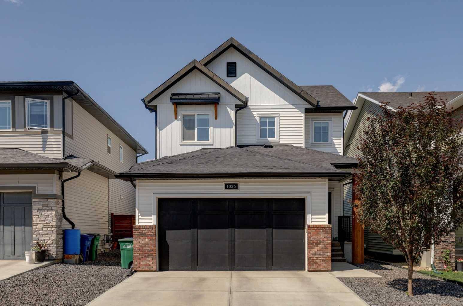 1056 Chinook Gate Heath Southwest, Airdrie, AB T4B 5C9