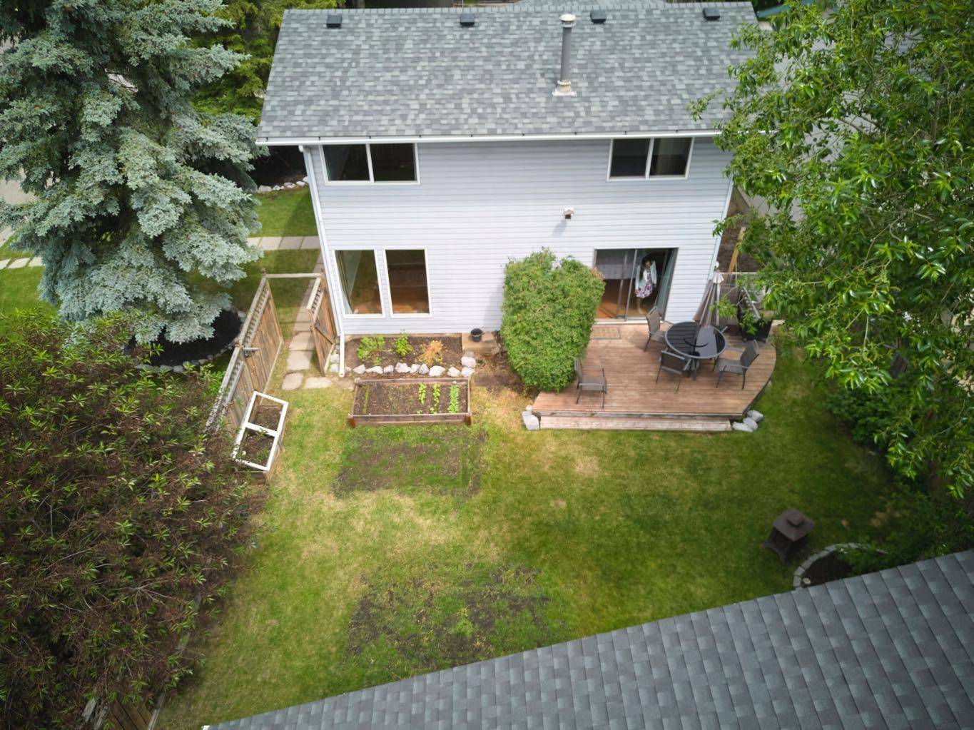 Calgary, AB T3G 1B4,539 Ranchview PL NW