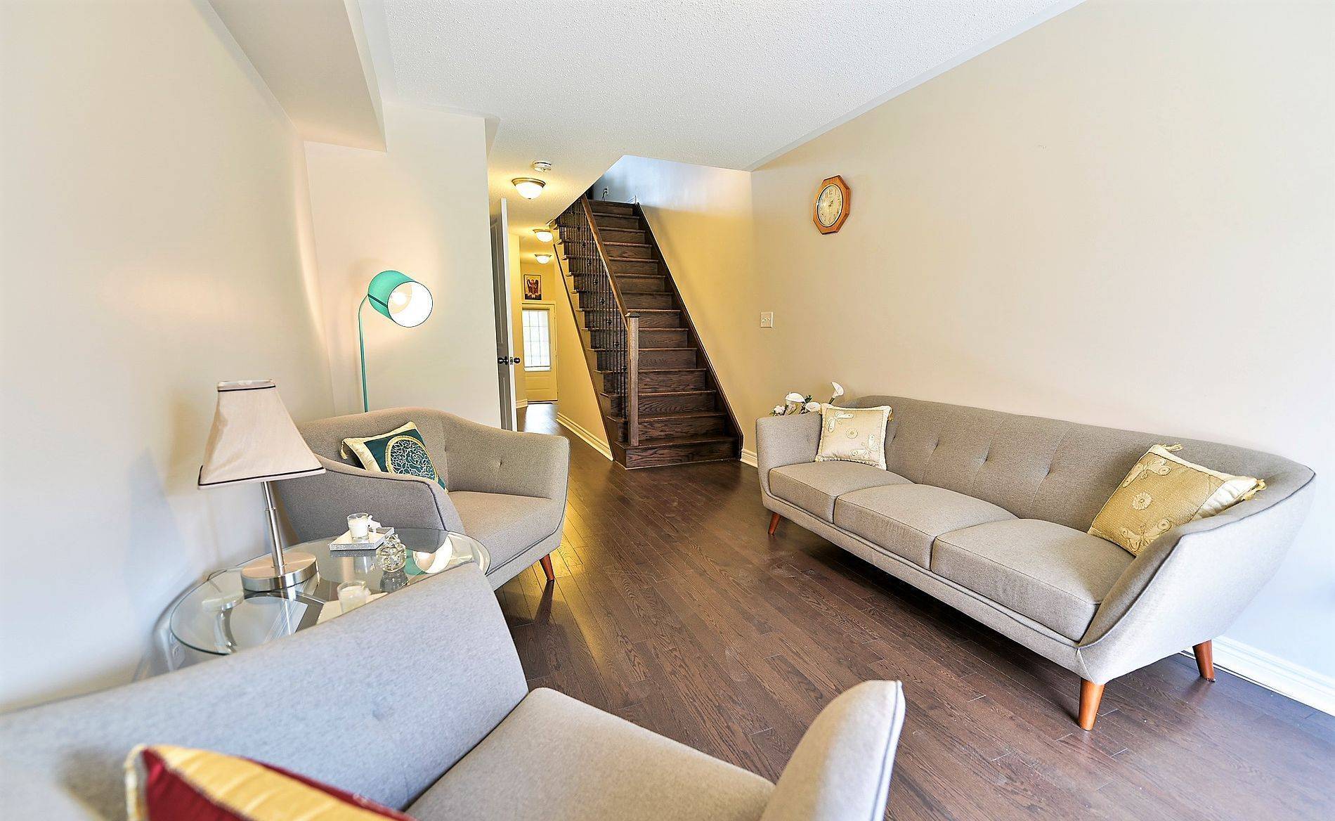 Brampton, ON L7A 4M1,27 Pennycross CRES #3
