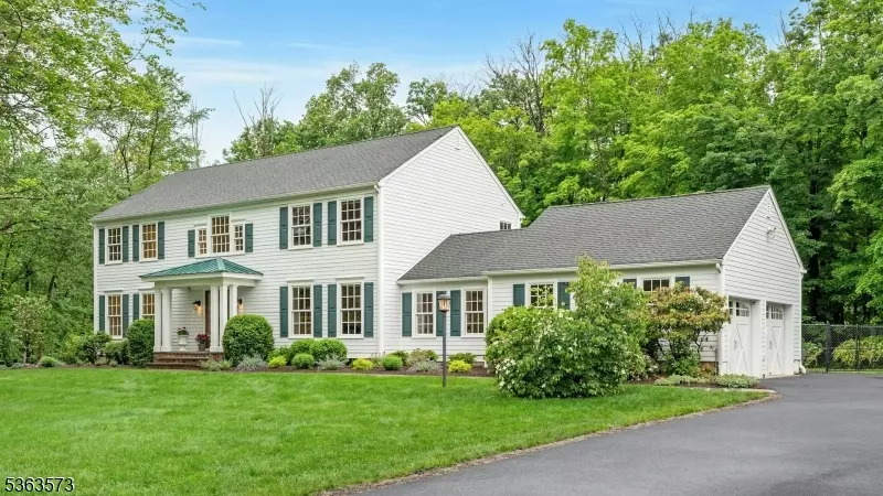 Bernards Twp., NJ 07920,11 Carteret Trail