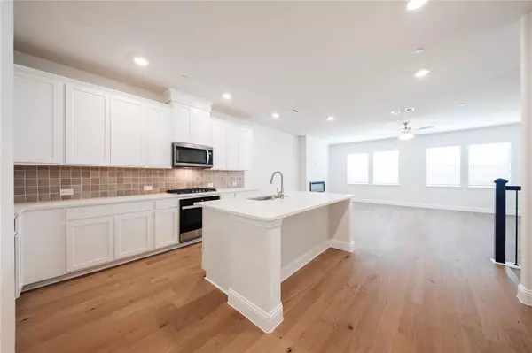 Rowlett, TX 75088,2120 Naples Drive