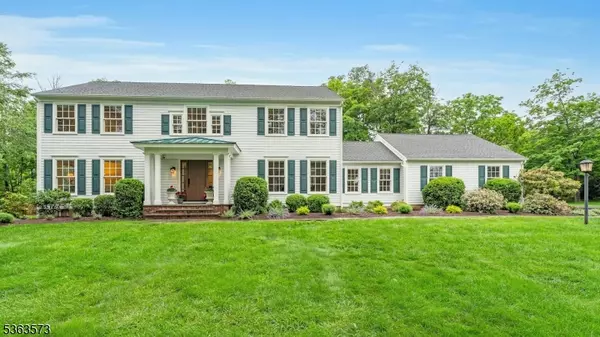 Bernards Twp., NJ 07920,11 Carteret Trail