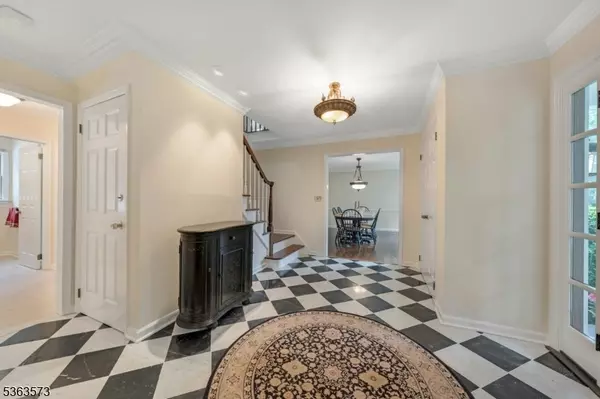 Bernards Twp., NJ 07920,11 Carteret Trail