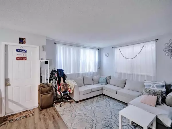 Coral Springs, FL 33065,2828 Coral Springs Dr #2828