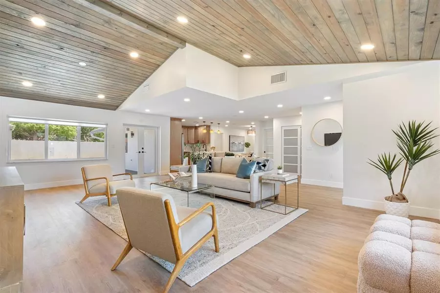 3916 NW 7th Ct, Delray Beach, FL 33445