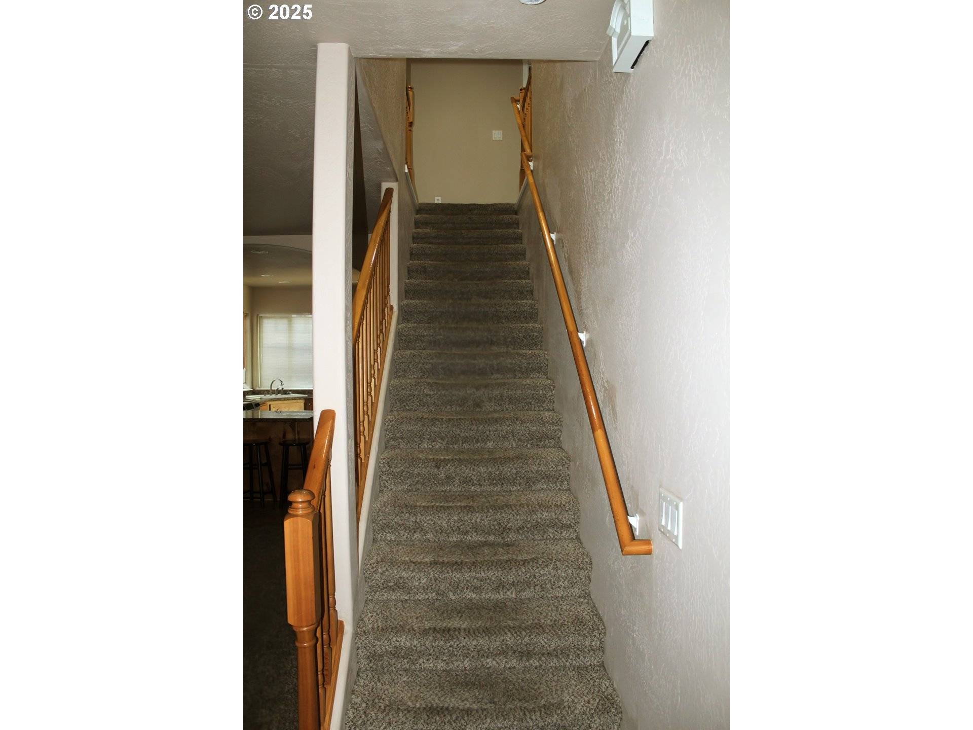 Medford, OR 97501,871 MARSHALL AVE