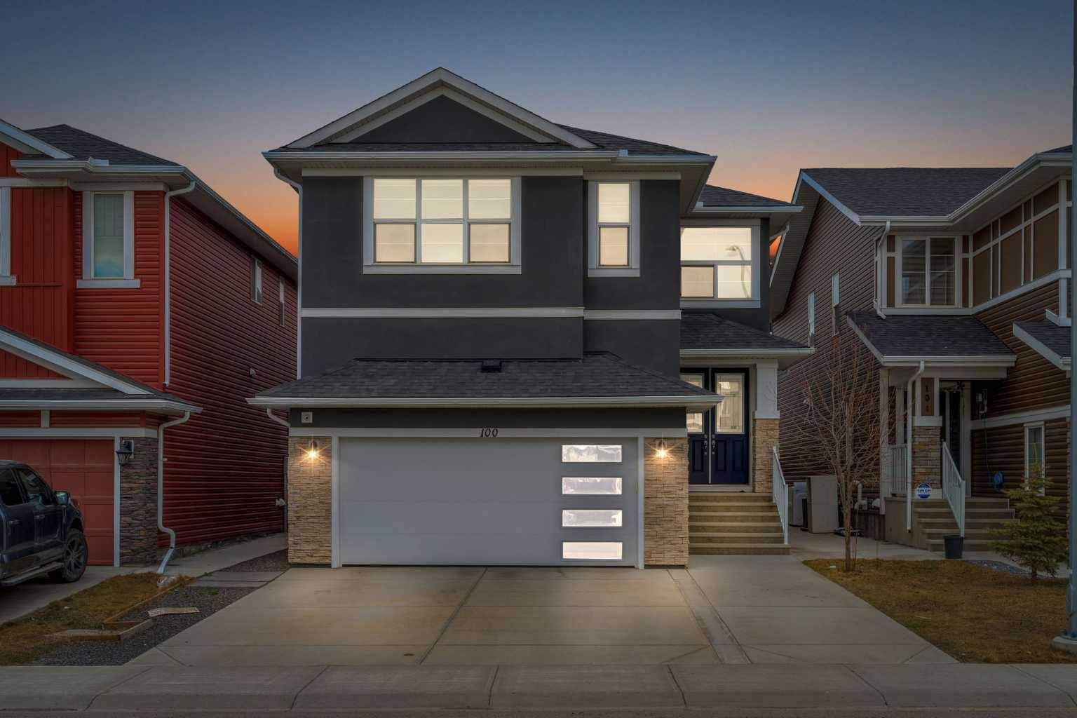 100 Red Embers TER NE, Calgary, AB T3N 1K8
