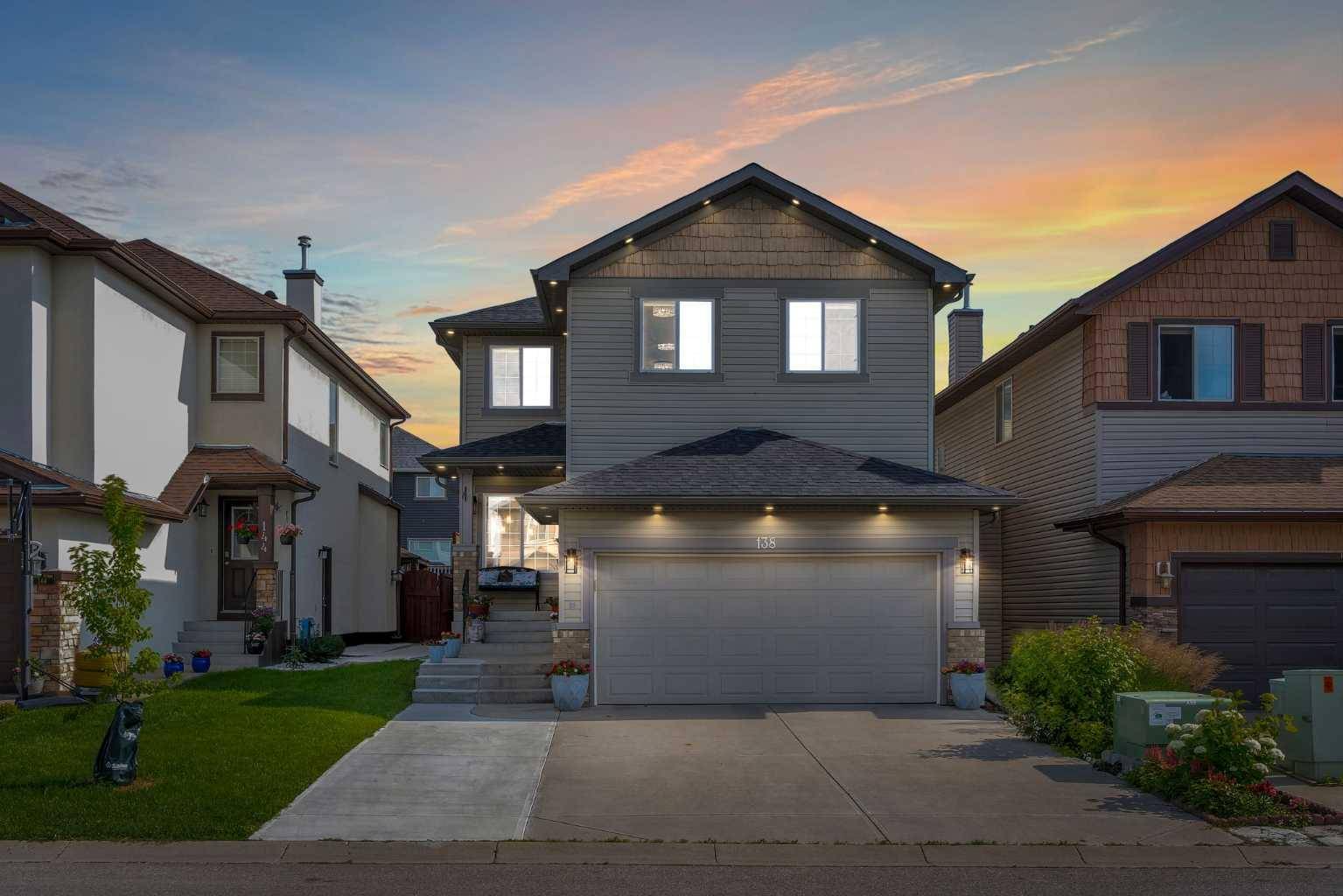 138 Saddlecrest PARK Northeast, Calgary, AB T3J 5L5