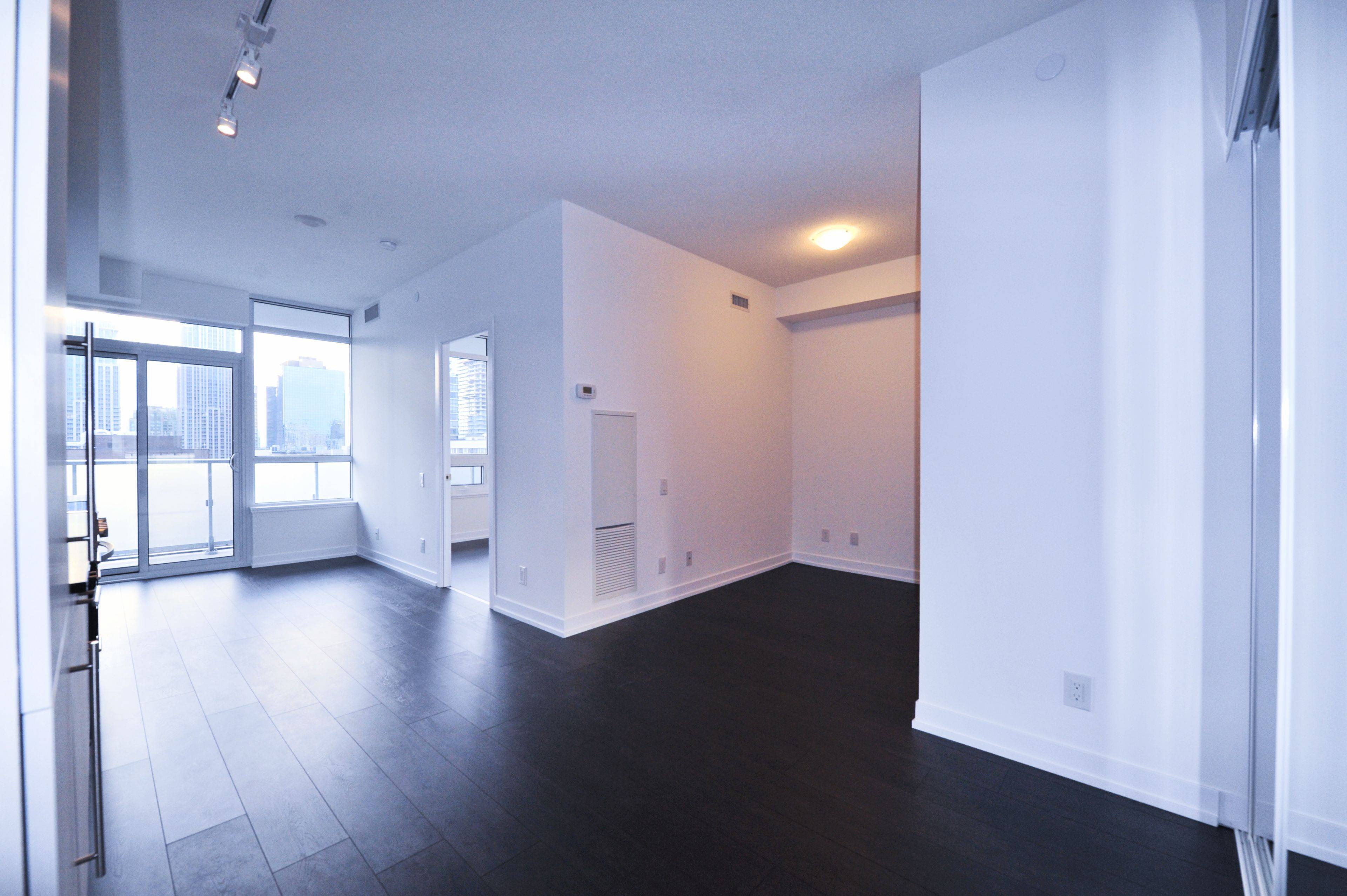 365 Church ST #2113, Toronto C08, ON M5B 1H6