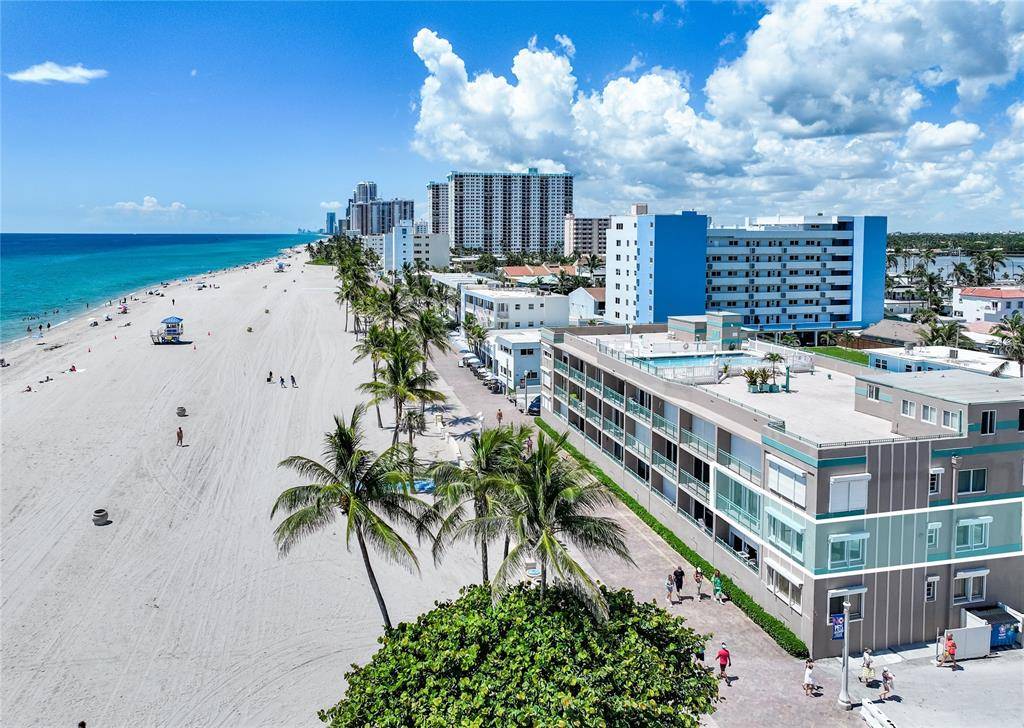 201 Van Buren St #208, Hollywood, FL 33019