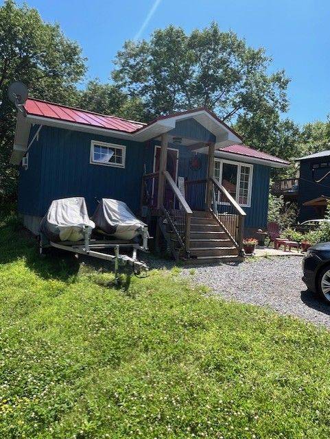 715 Bayview DR, Constance Bay - Dunrobin - Kilmaurs - Woodlawn, ON K0A 3M0